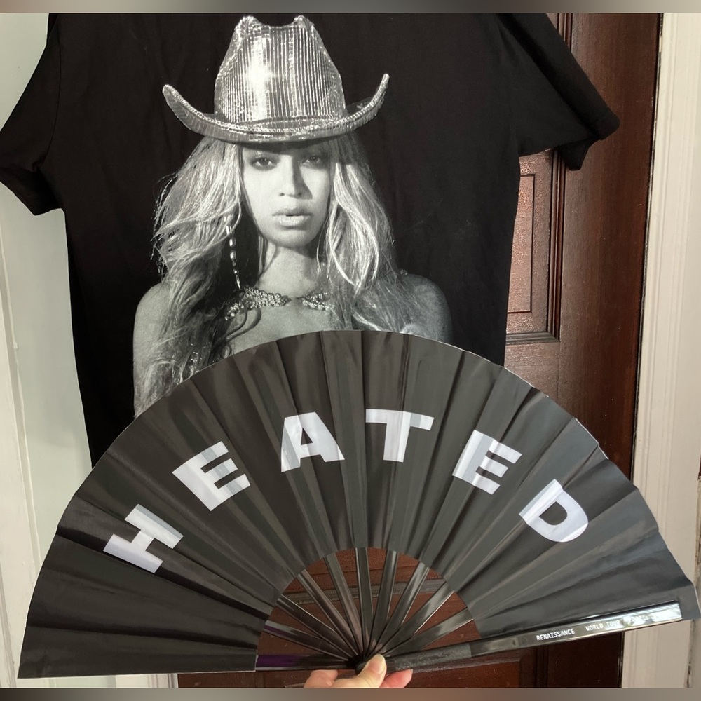 Beyoncé HEATED Fan